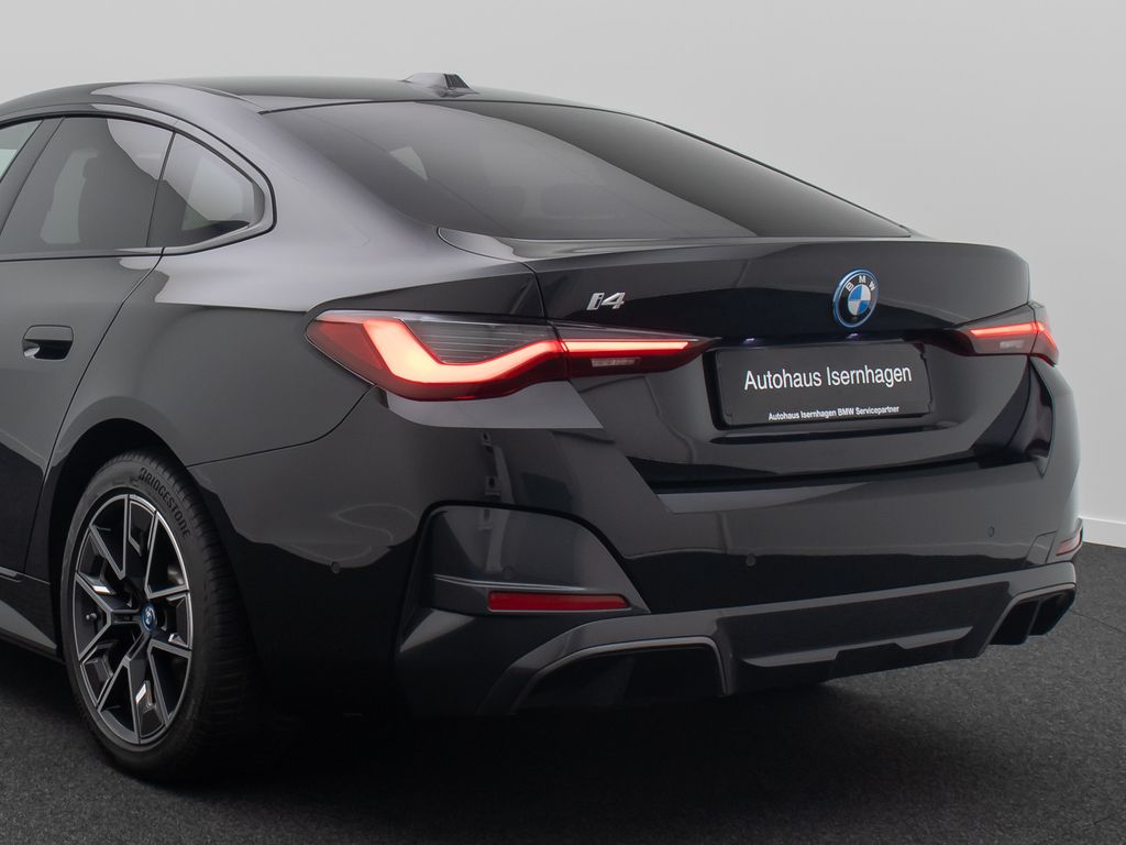 BMW i4 2023