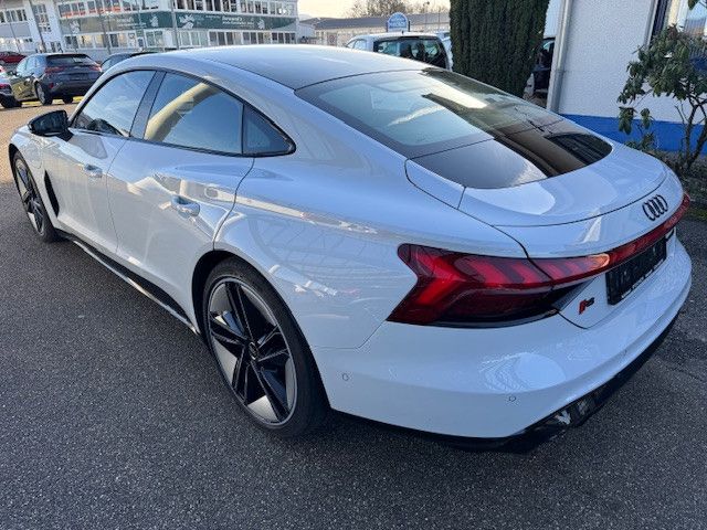 Audi RS e-tron GT 2022