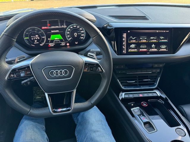 Audi RS e-tron GT 2022