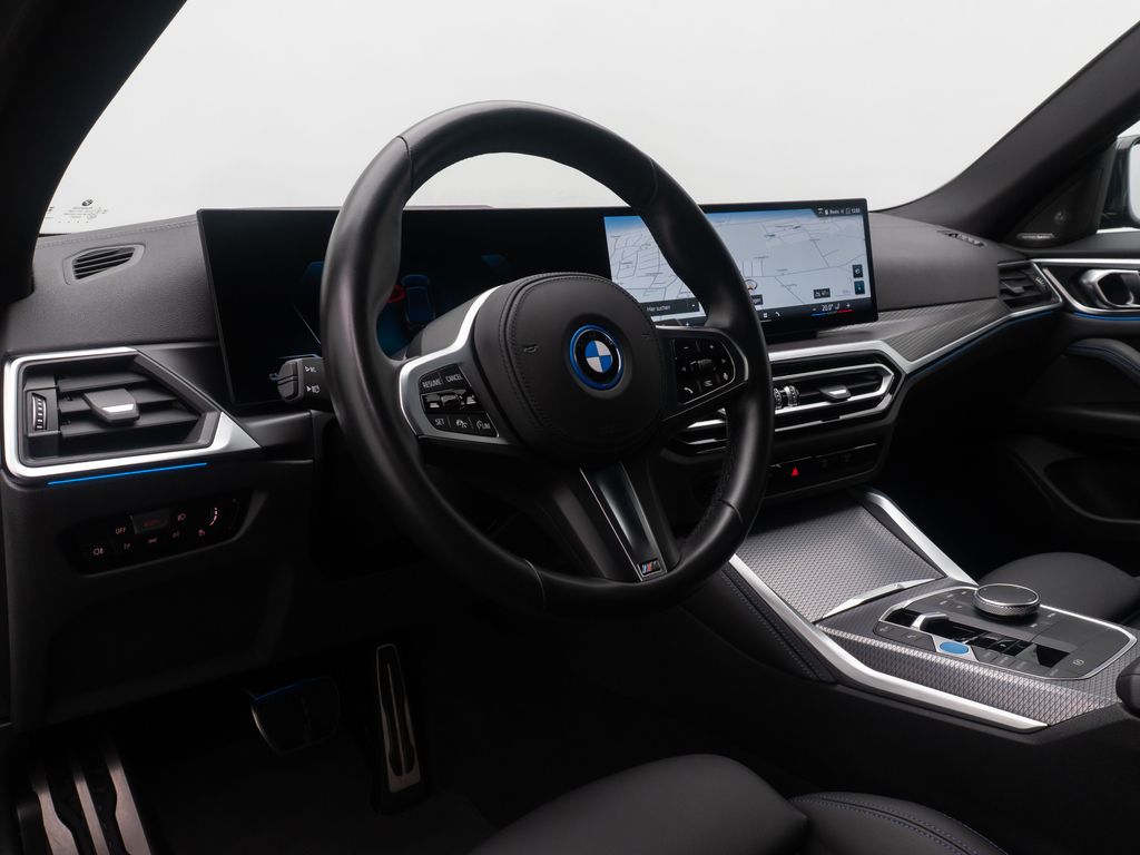 BMW i4 2023