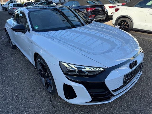 Audi RS e-tron GT 2022