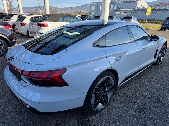 Audi RS e-tron GT 2022