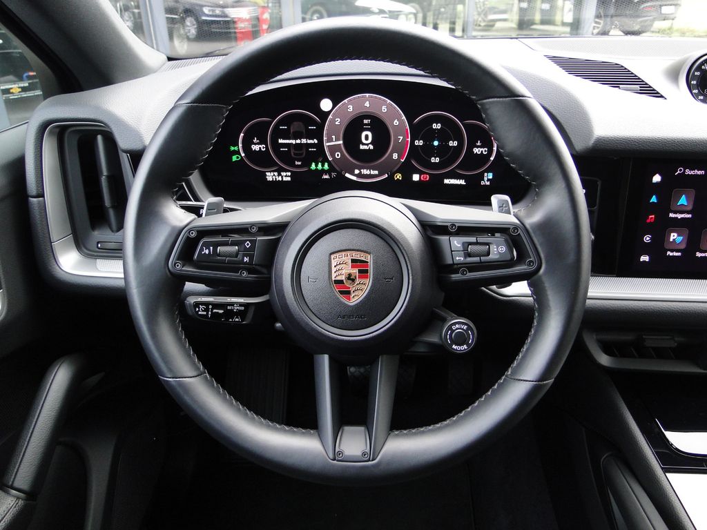 Porsche Cayenne 2024