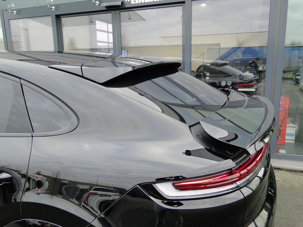 Porsche Cayenne 2024