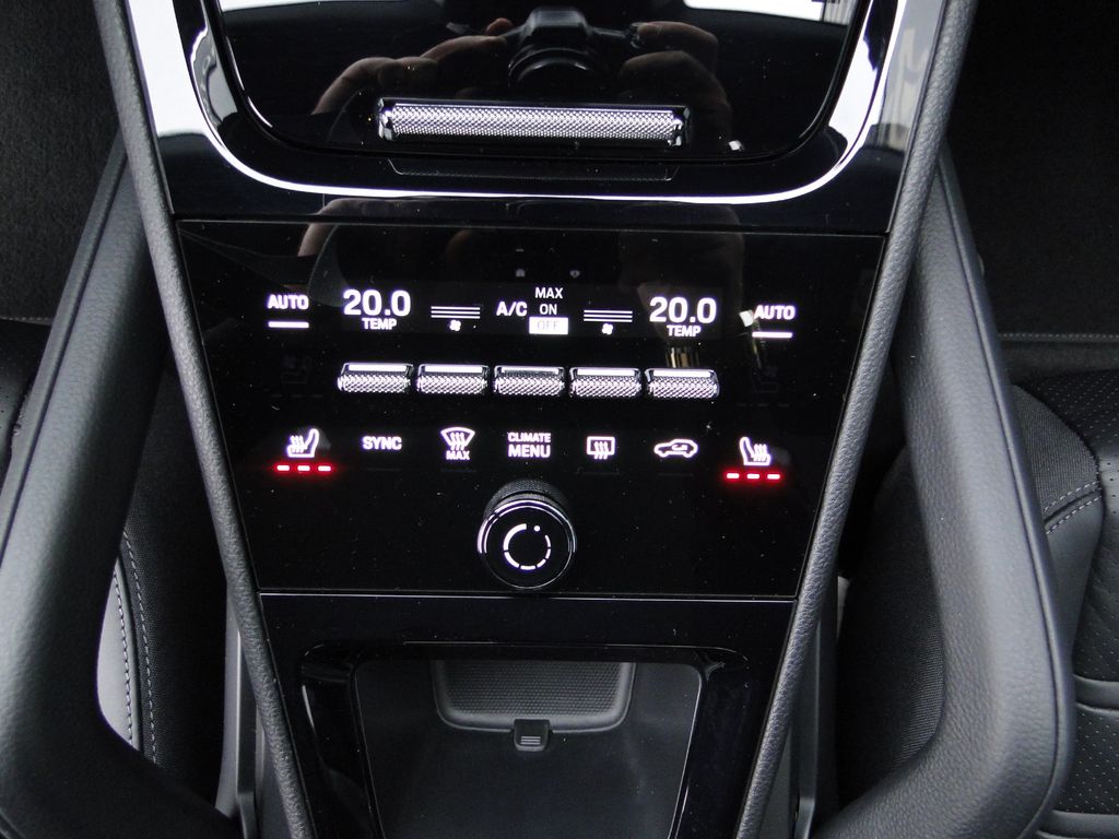 Porsche Cayenne 2024