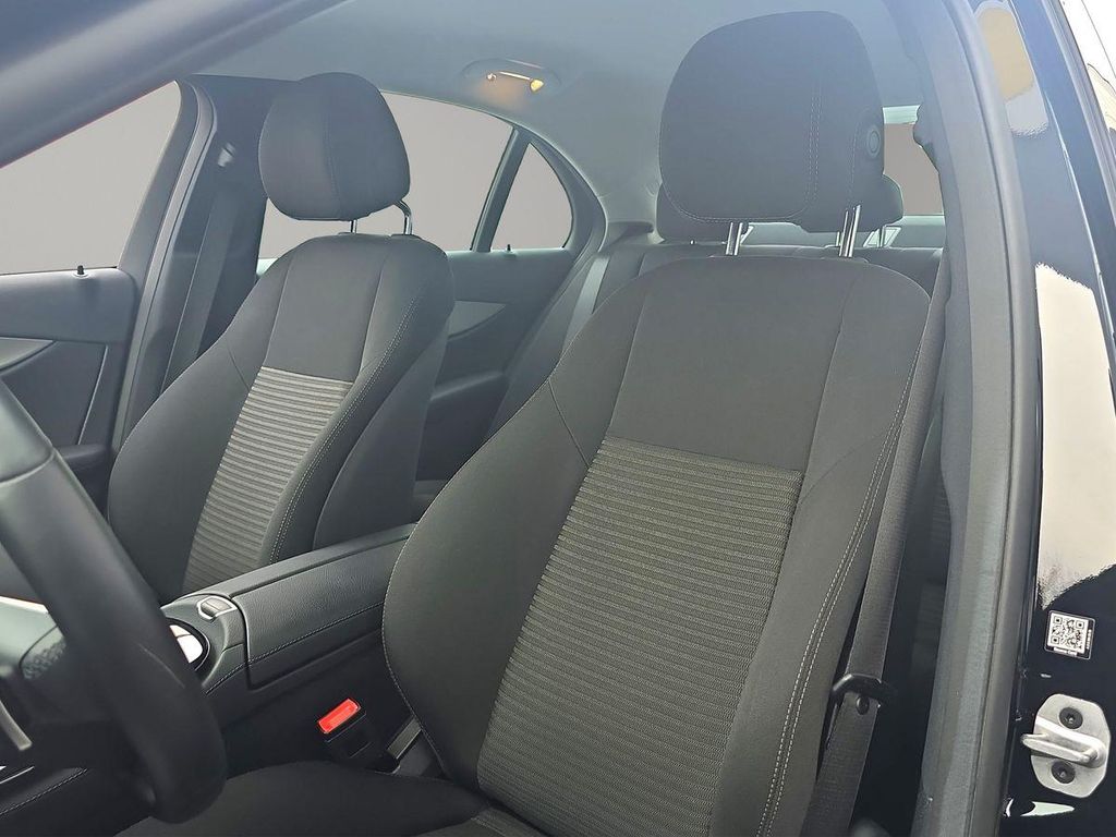 Mercedes-Benz E 300 2022