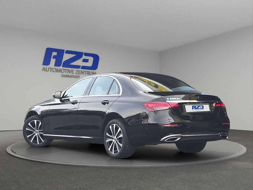 Mercedes-Benz E 300 2022