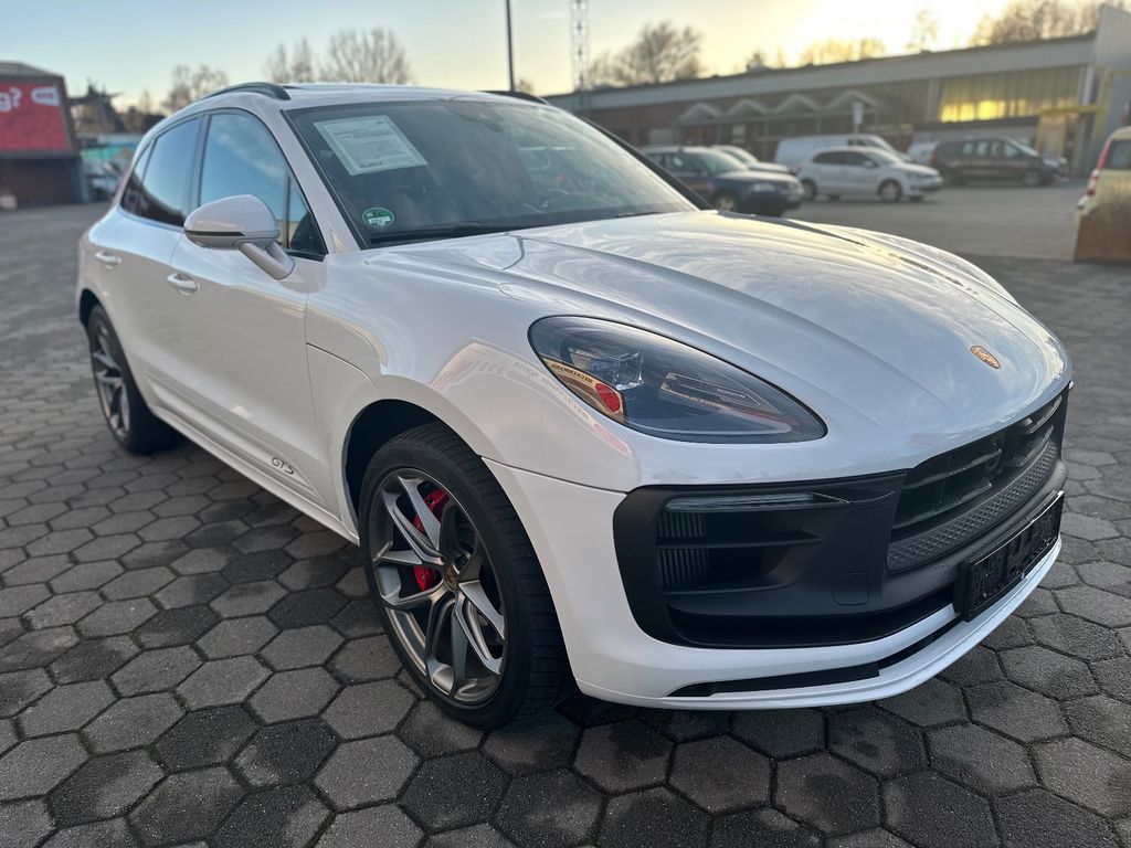 Porsche Macan 2024