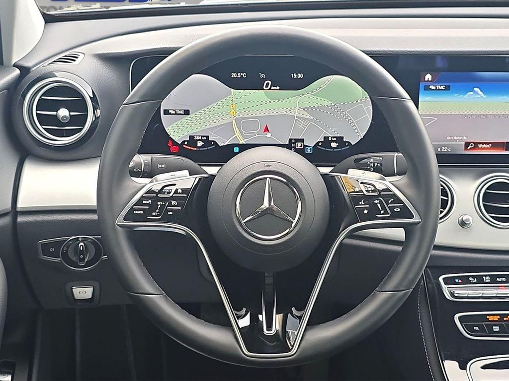 Mercedes-Benz E 300 2022