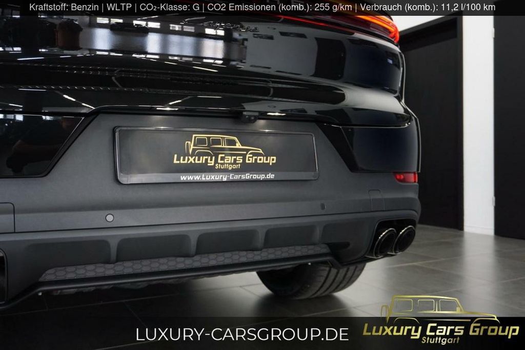 Porsche Cayenne 2025