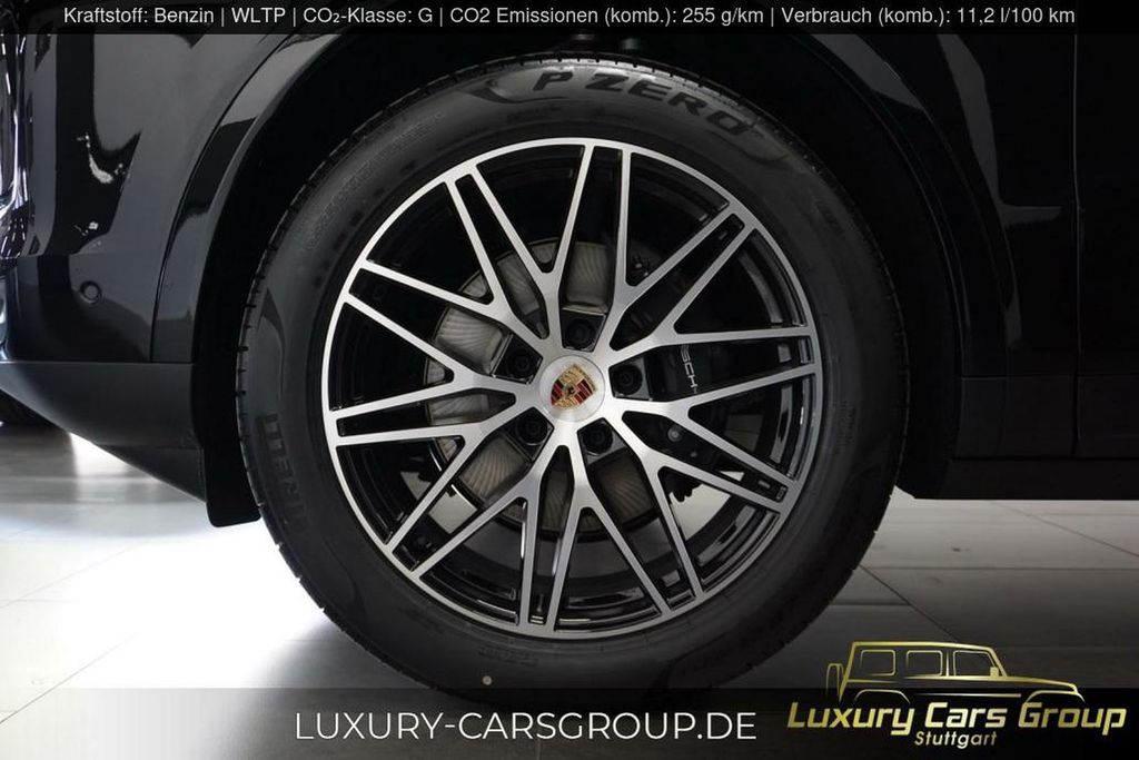 Porsche Cayenne 2025