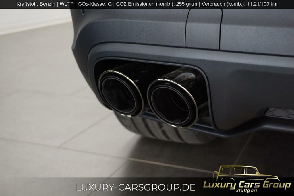 Porsche Cayenne 2025