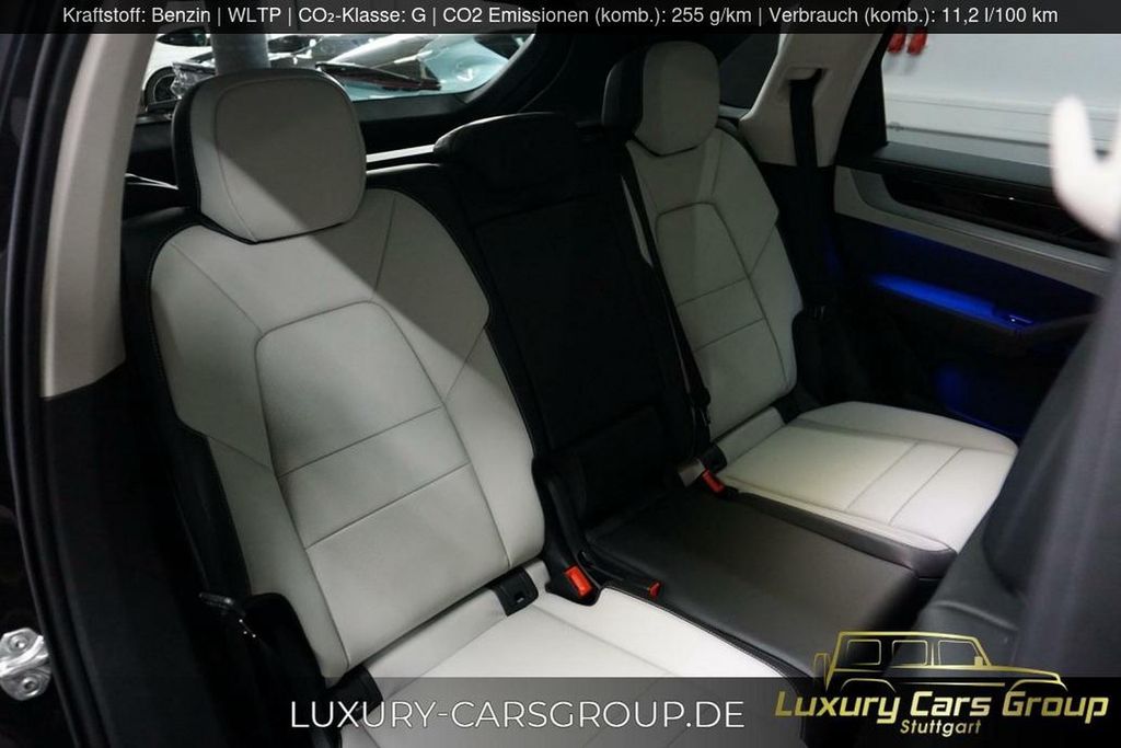 Porsche Cayenne 2025