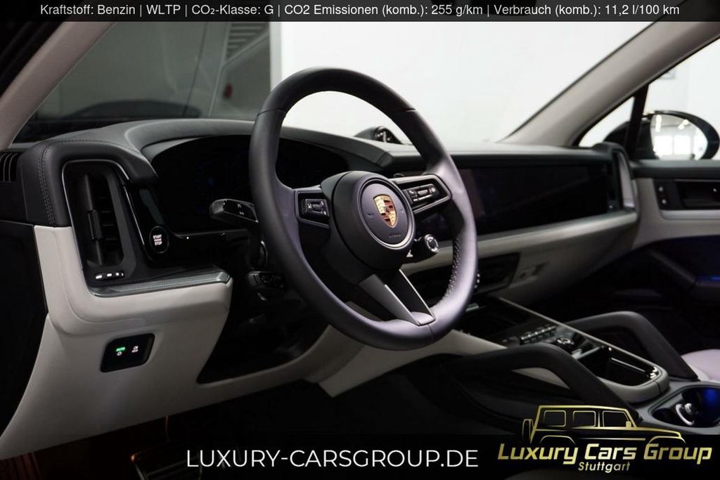 Porsche Cayenne 2025