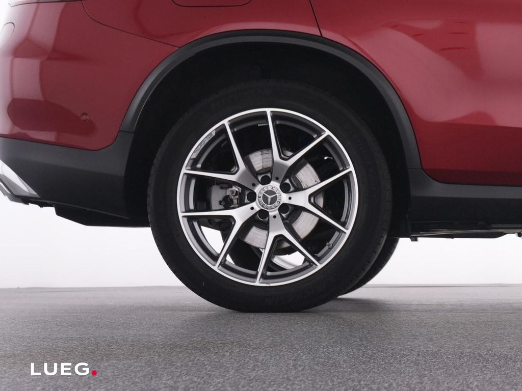 Mercedes-Benz GLC 300 2021