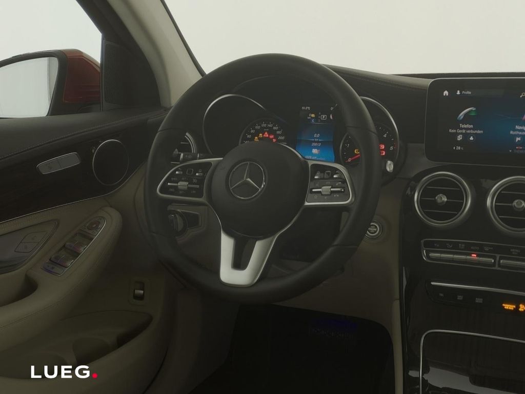 Mercedes-Benz GLC 300 2021