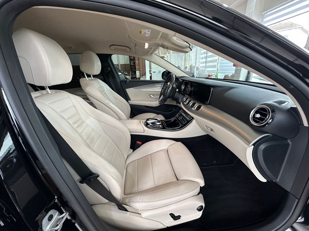 Mercedes-Benz E 300 2020