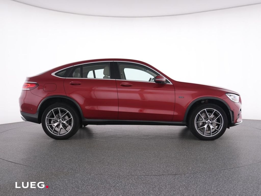 Mercedes-Benz GLC 300 2021