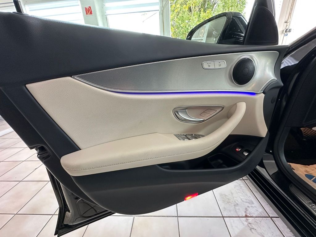 Mercedes-Benz E 300 2020