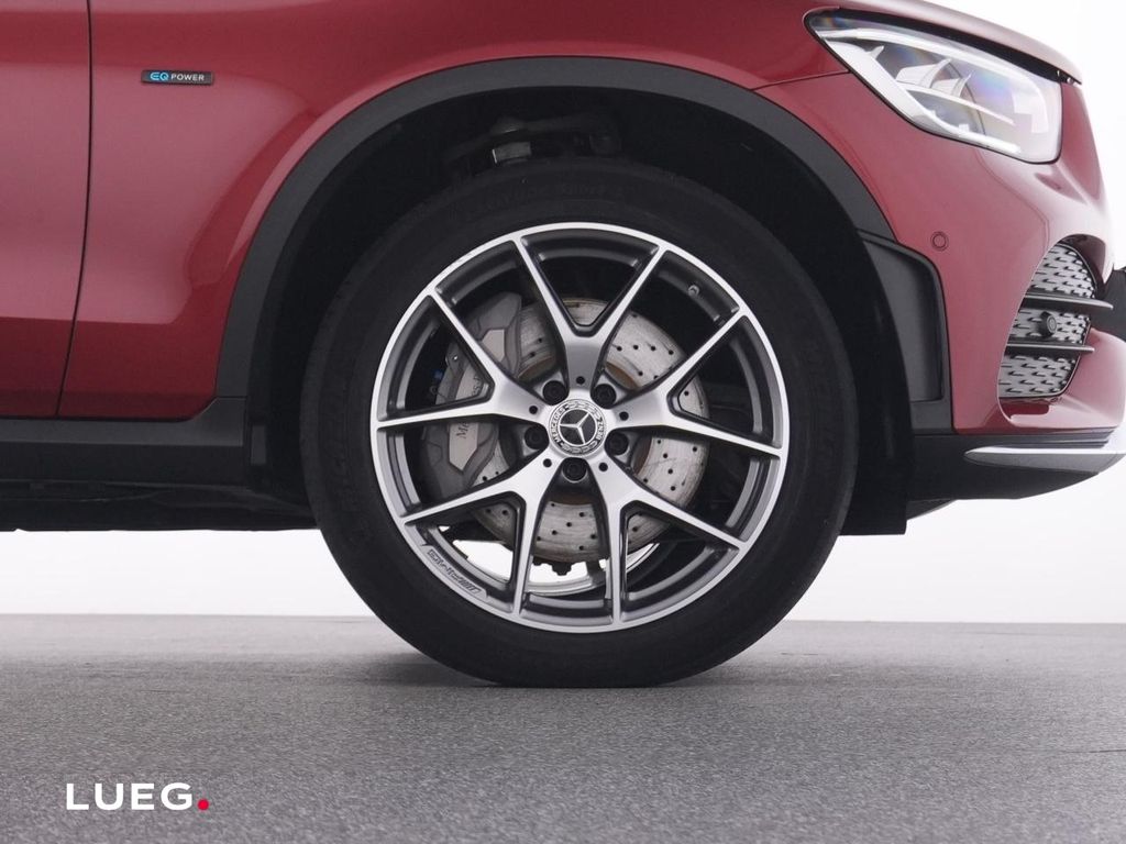 Mercedes-Benz GLC 300 2021