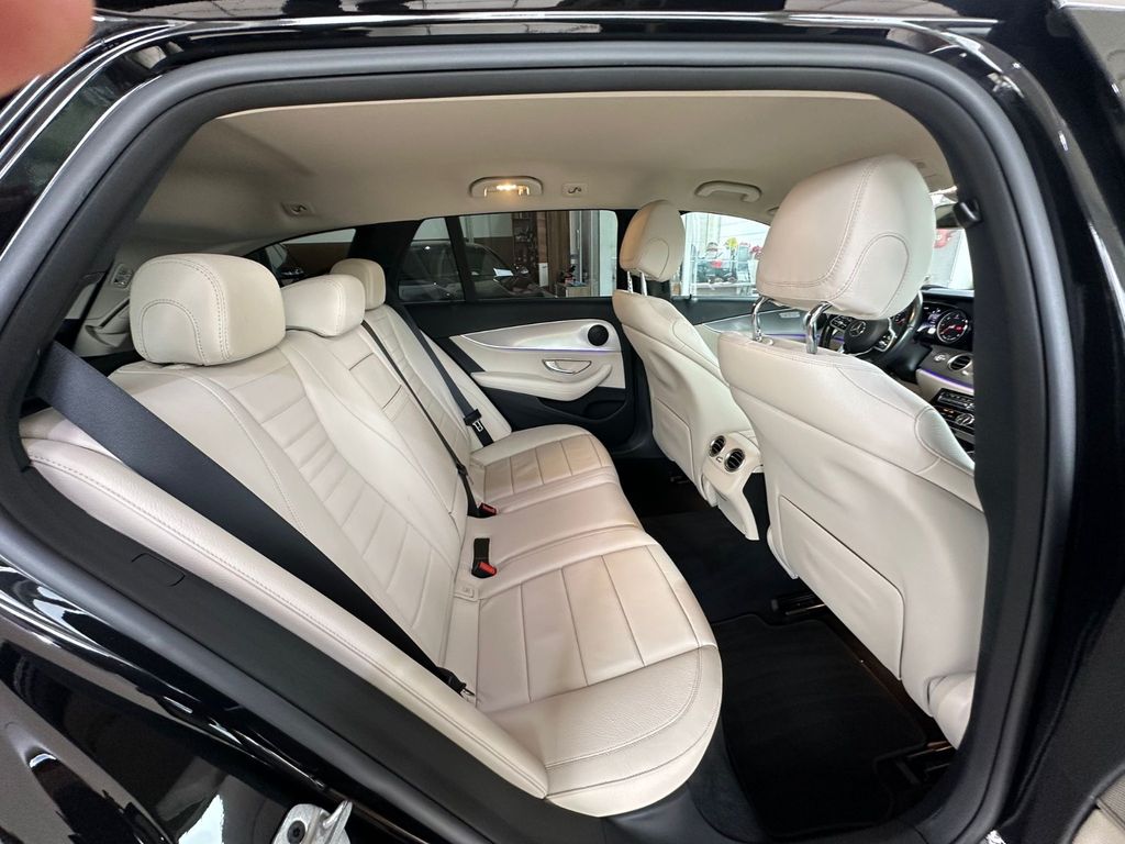 Mercedes-Benz E 300 2020