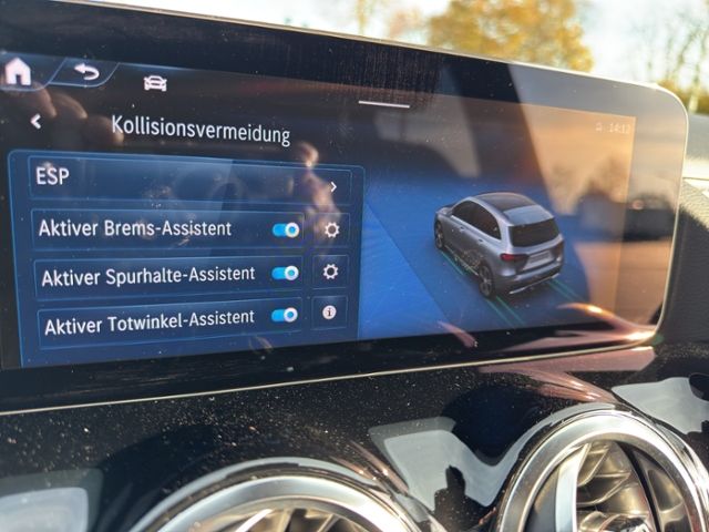 Mercedes-Benz B 220 2023