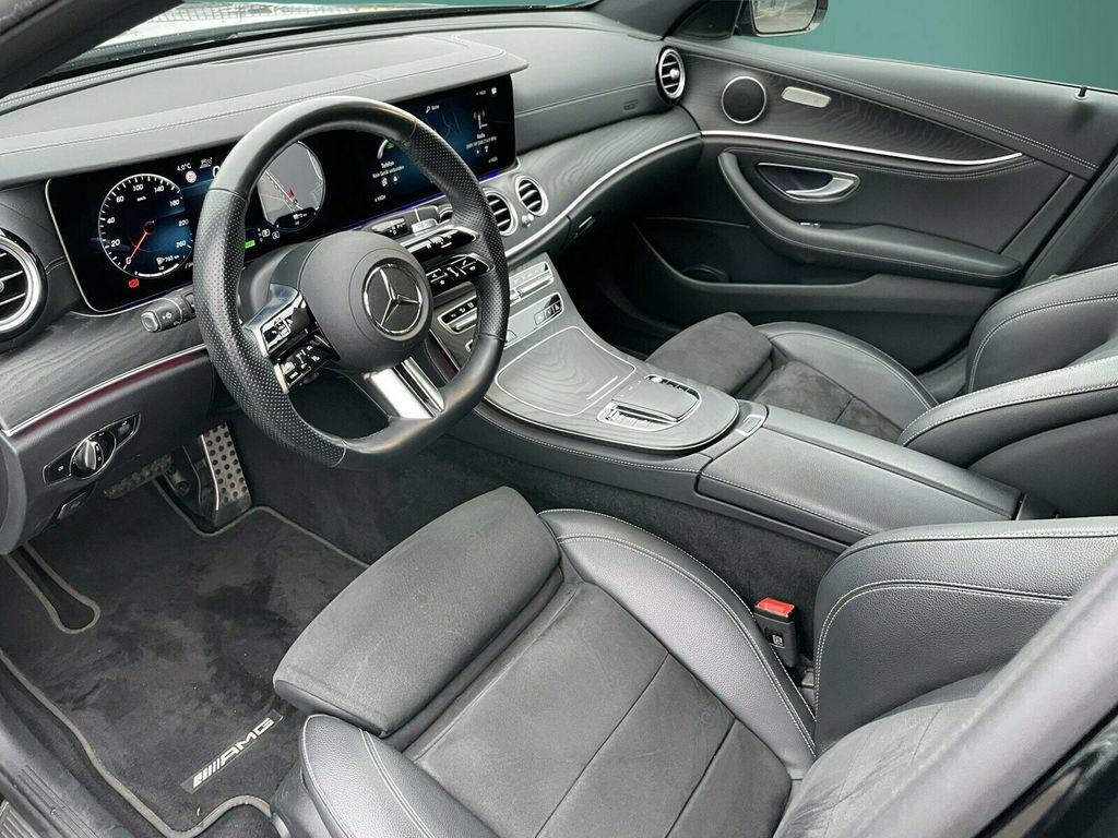 Mercedes-Benz E 300 2022