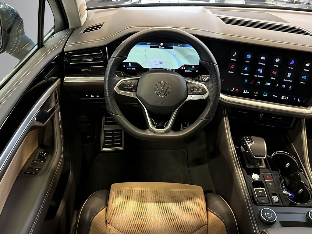 Volkswagen Touareg 2025