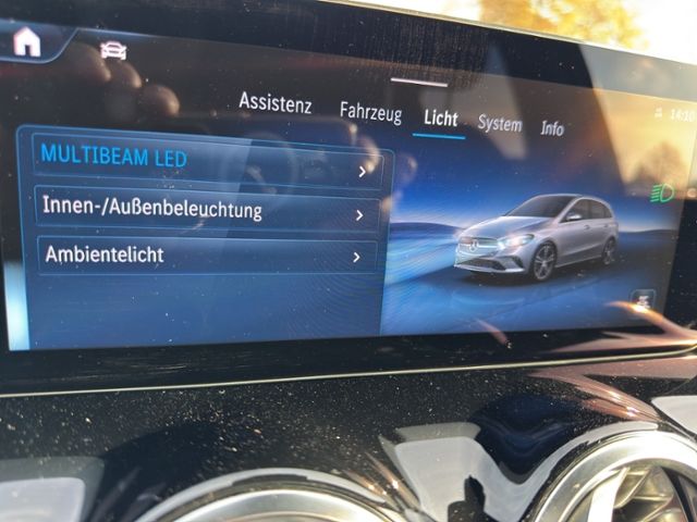 Mercedes-Benz B 220 2023