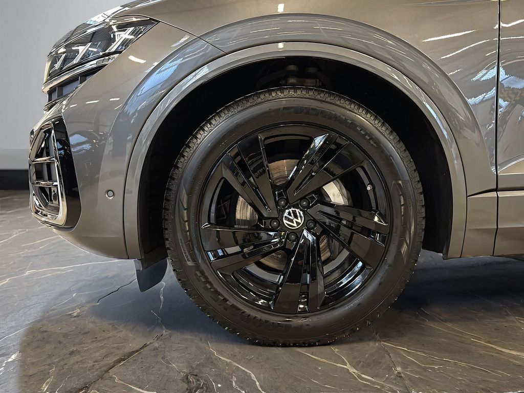 Volkswagen Touareg 2025