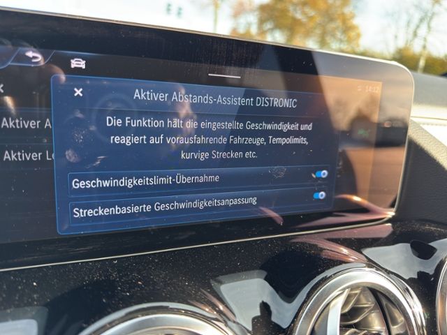 Mercedes-Benz B 220 2023