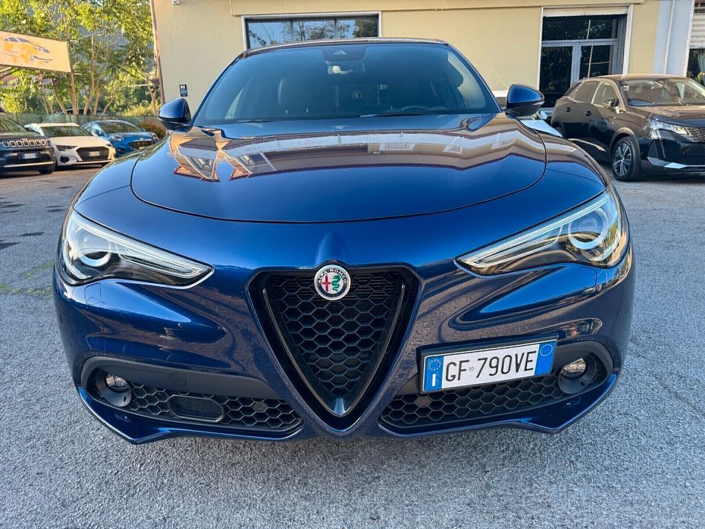 Alfa Romeo Stelvio 2021