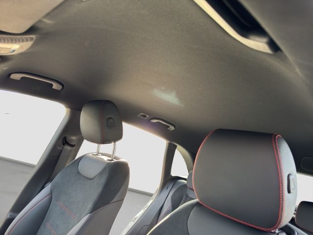 Mercedes-Benz B 220 2023