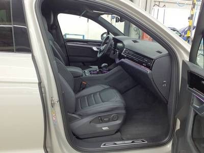 Volkswagen Touareg 2025