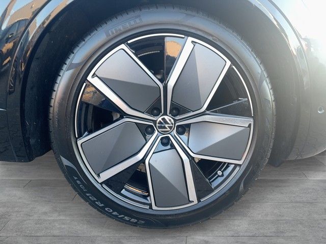 Volkswagen Touareg 2025