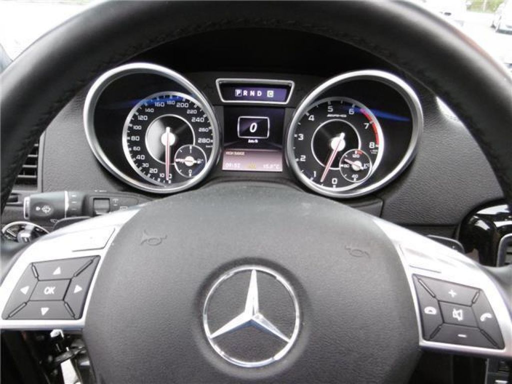 Mercedes-Benz G 63 AMG 2013