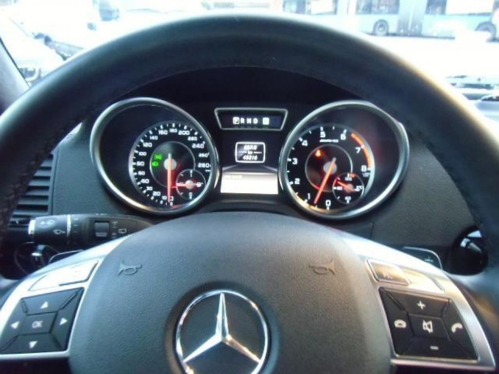 Mercedes-Benz G 63 AMG 2013