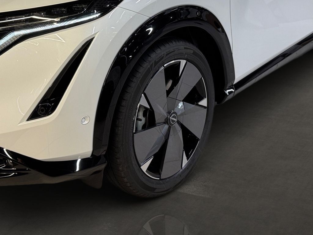 Nissan Ariya 2025