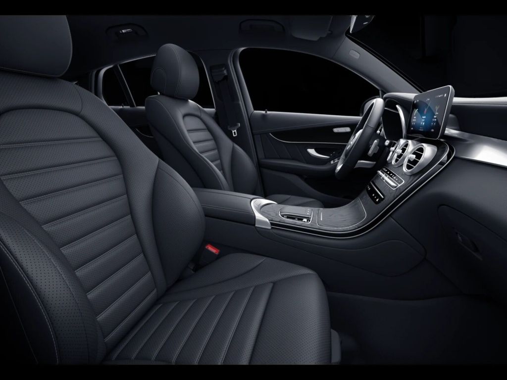 Mercedes-Benz GLC 300 2021