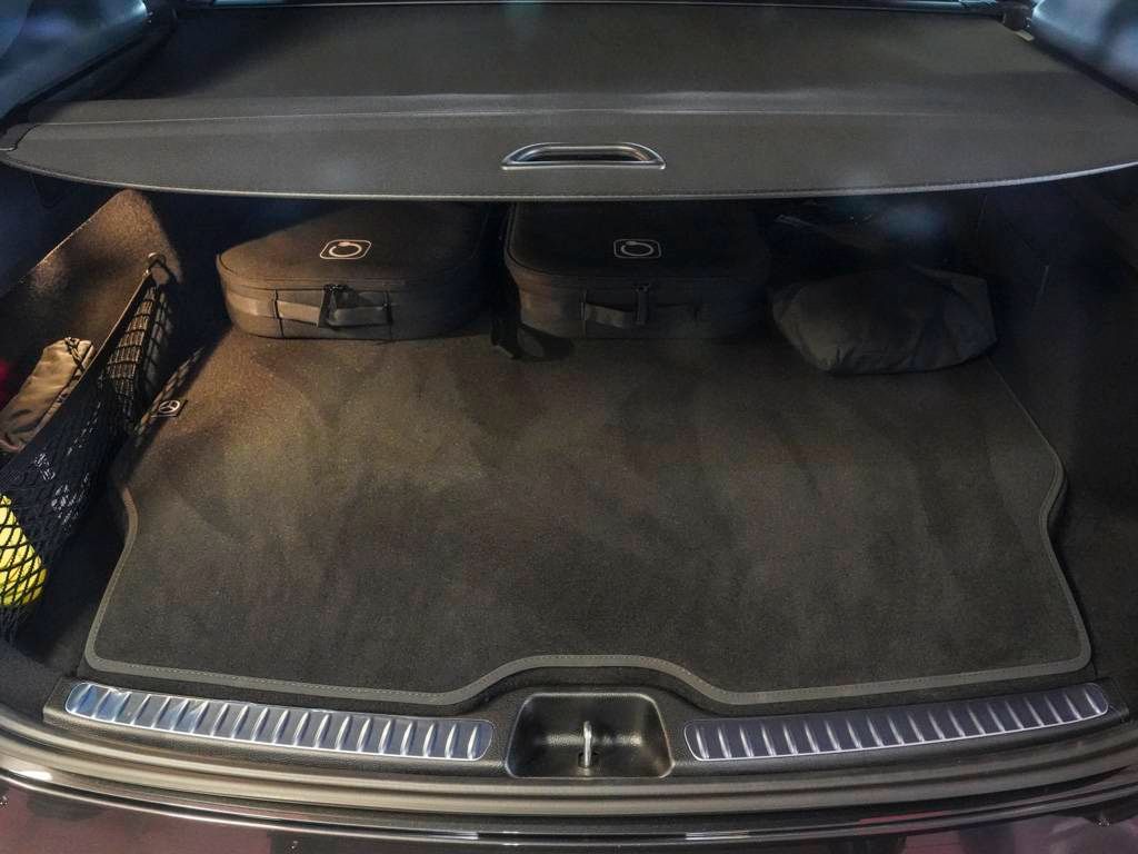 Mercedes-Benz GLC 300 2026