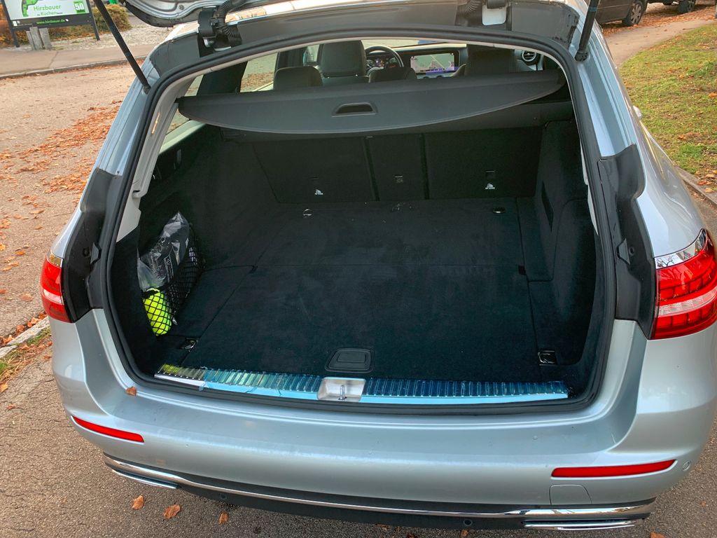 Mercedes-Benz E 220 2022