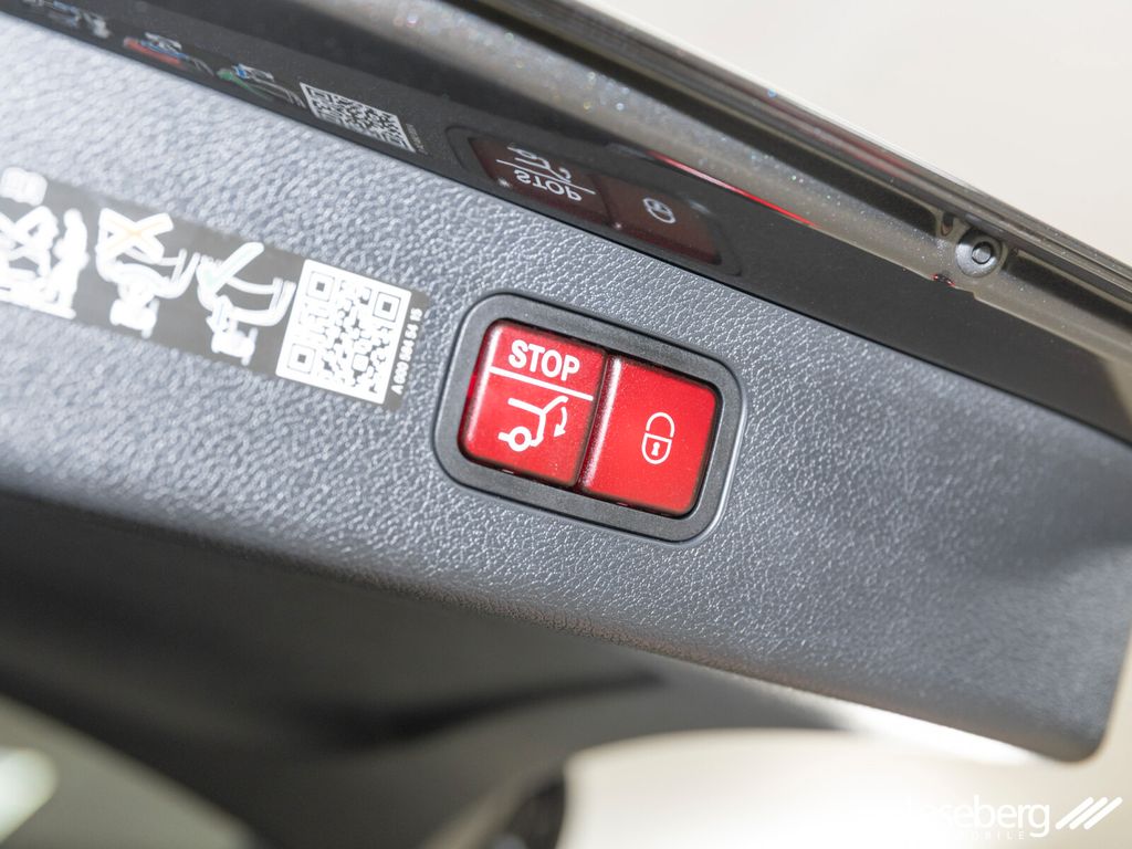 Mercedes-Benz E 300 2025