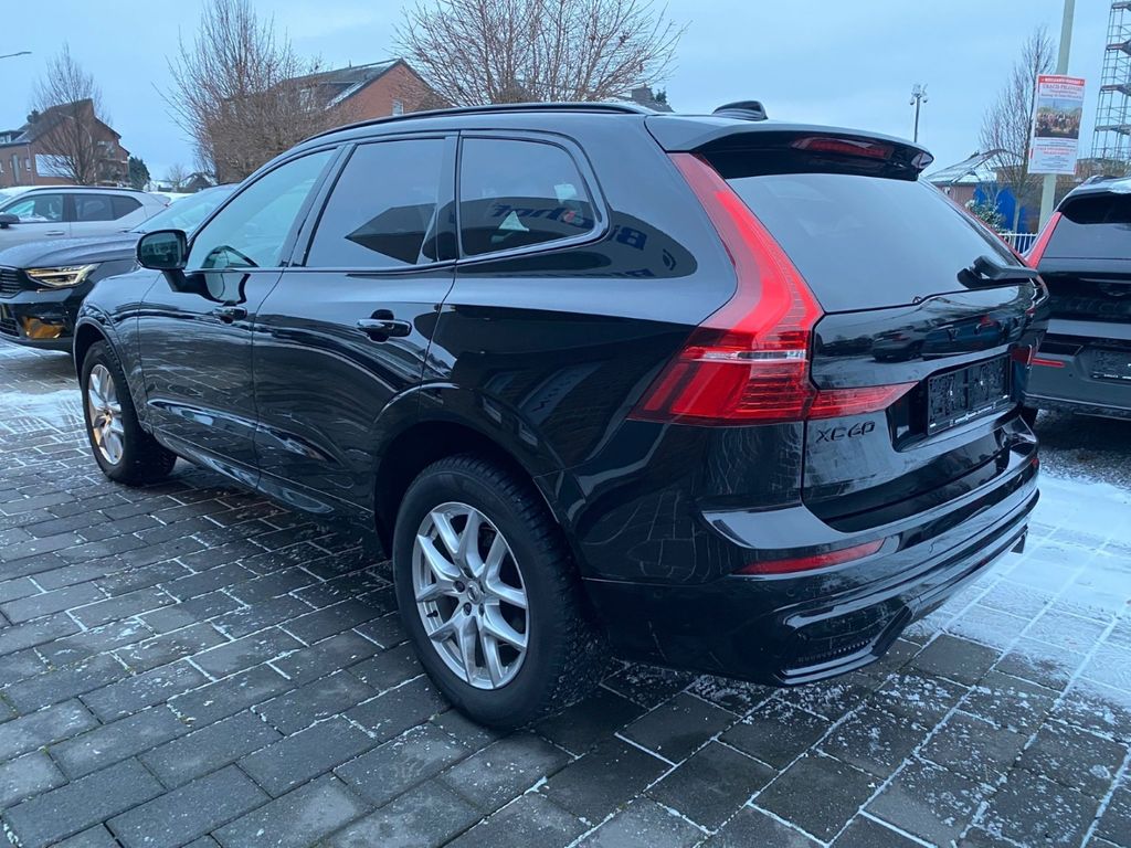 Volvo XC60 2025