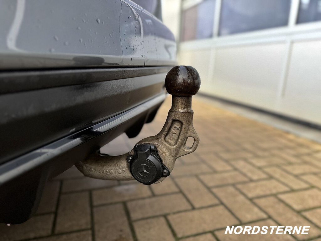 Mercedes-Benz C 300 2019