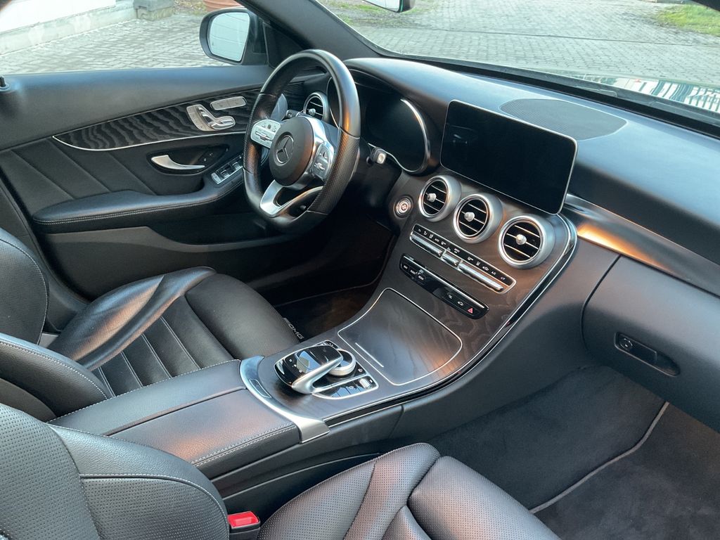 Mercedes-Benz C 300 2020