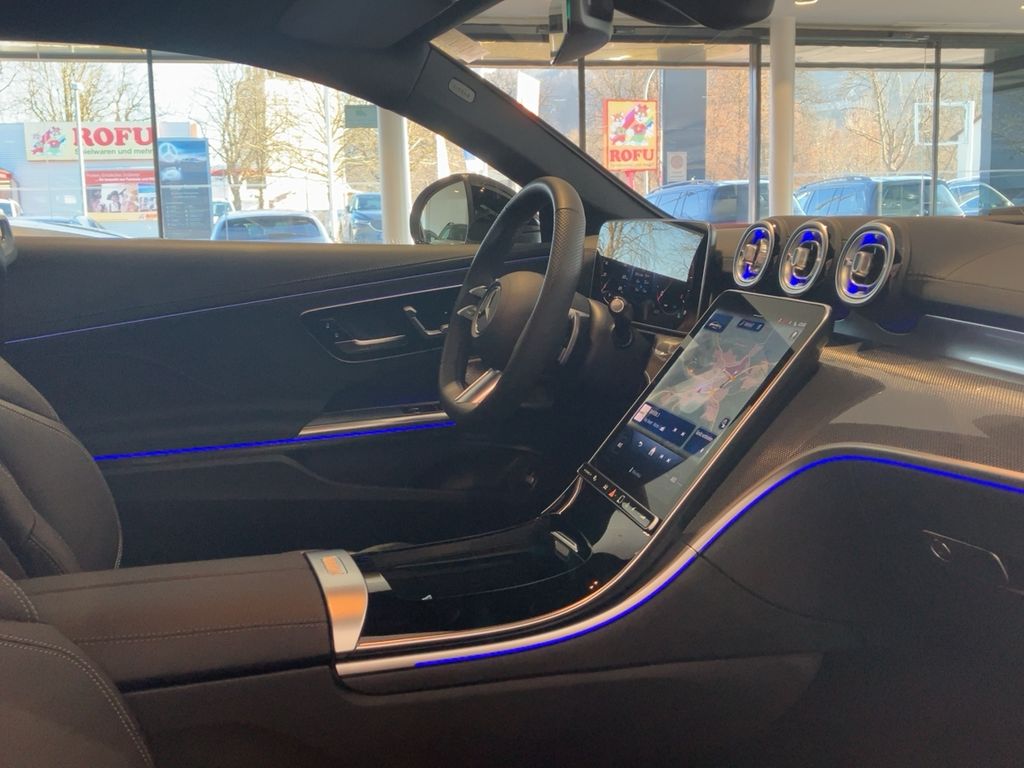 Mercedes-Benz CLE 220 2025