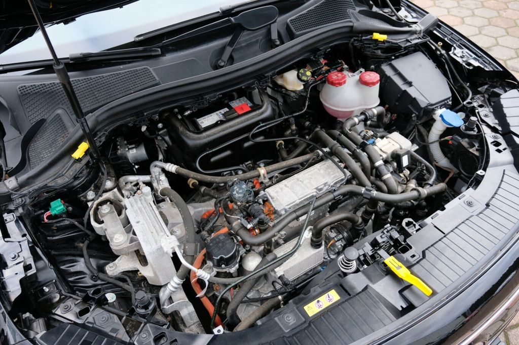 Mercedes-Benz EQA 2023