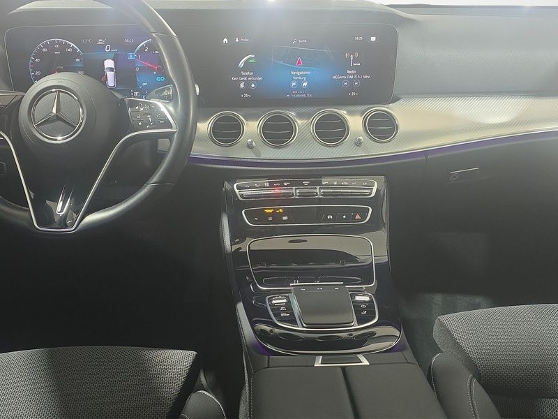 Mercedes-Benz E 300 2021