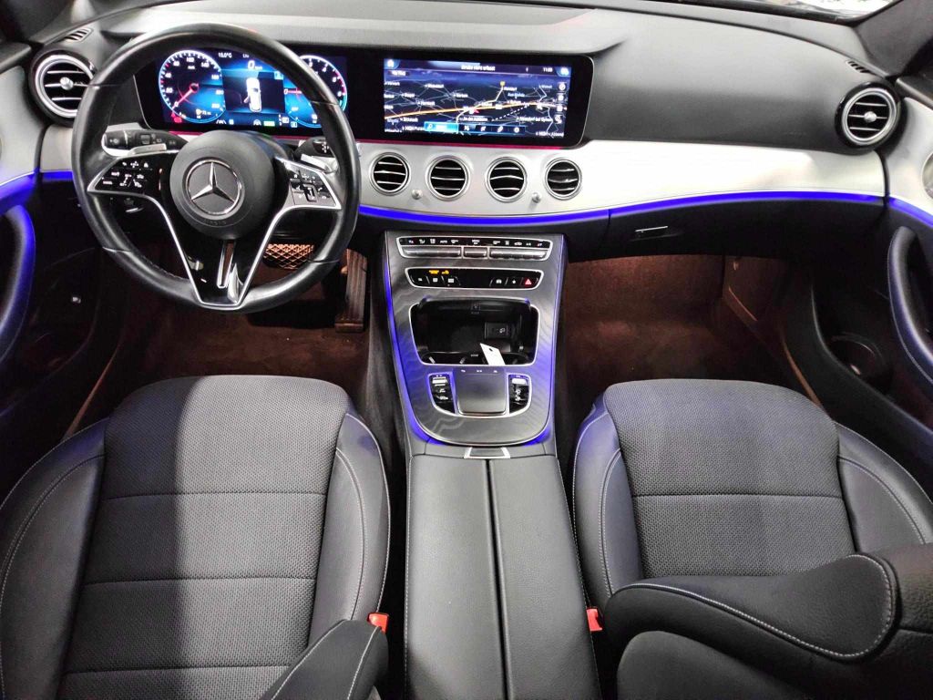 Mercedes-Benz E 300 2022