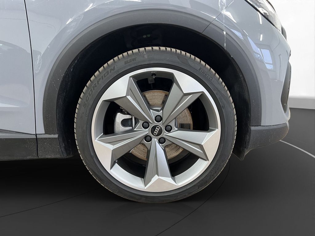 Audi Q4 e-tron 2025